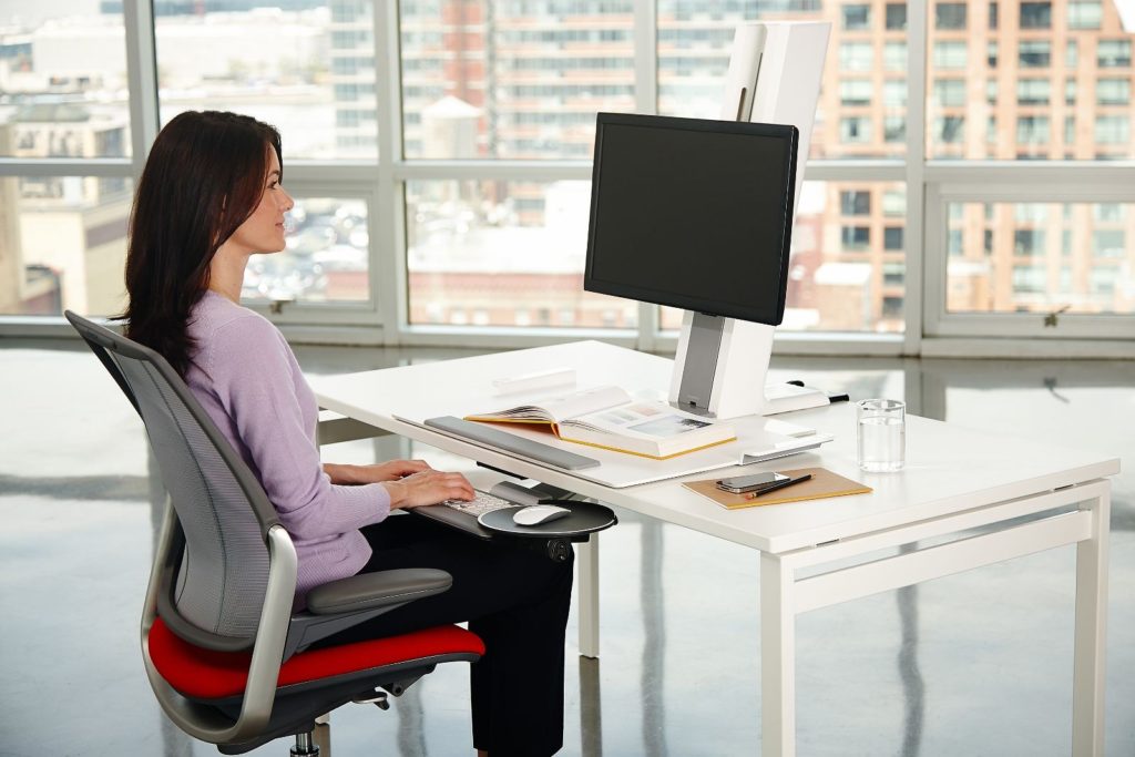 Office Desks – What Makes Them Great Desks