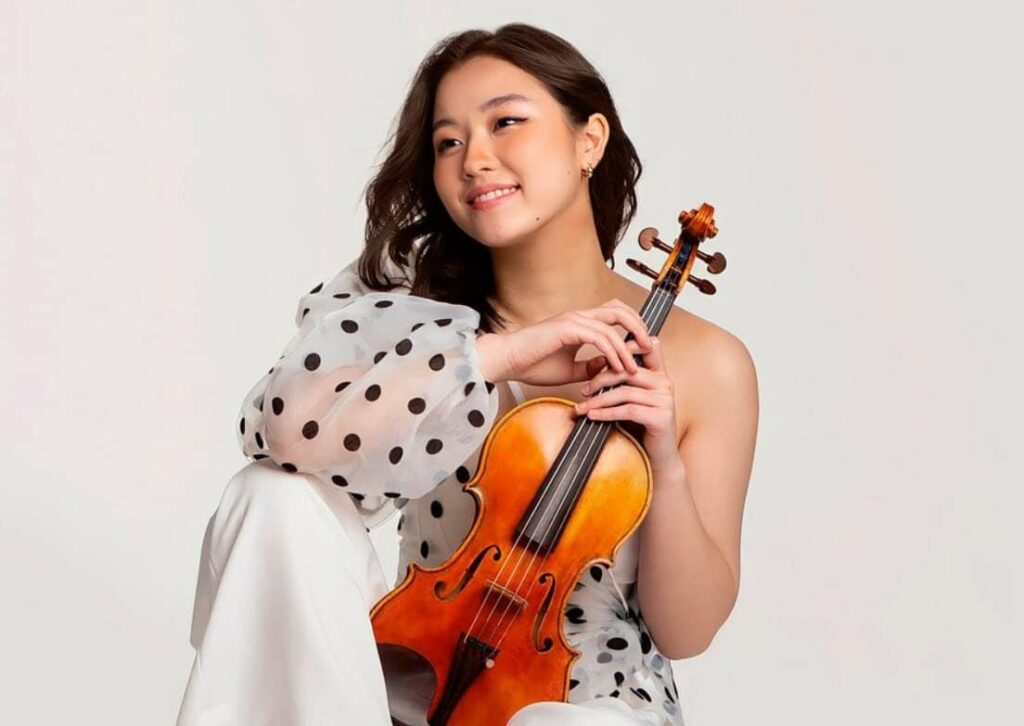 Mastering Online Masterclasses: Choosing the Right Online Violin Instructors